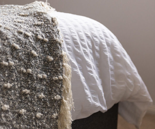 2nd Queen Bed - Detail